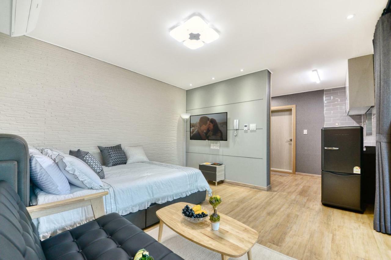 סוקצ'ו Lasso Pool Villa מראה חיצוני תמונה